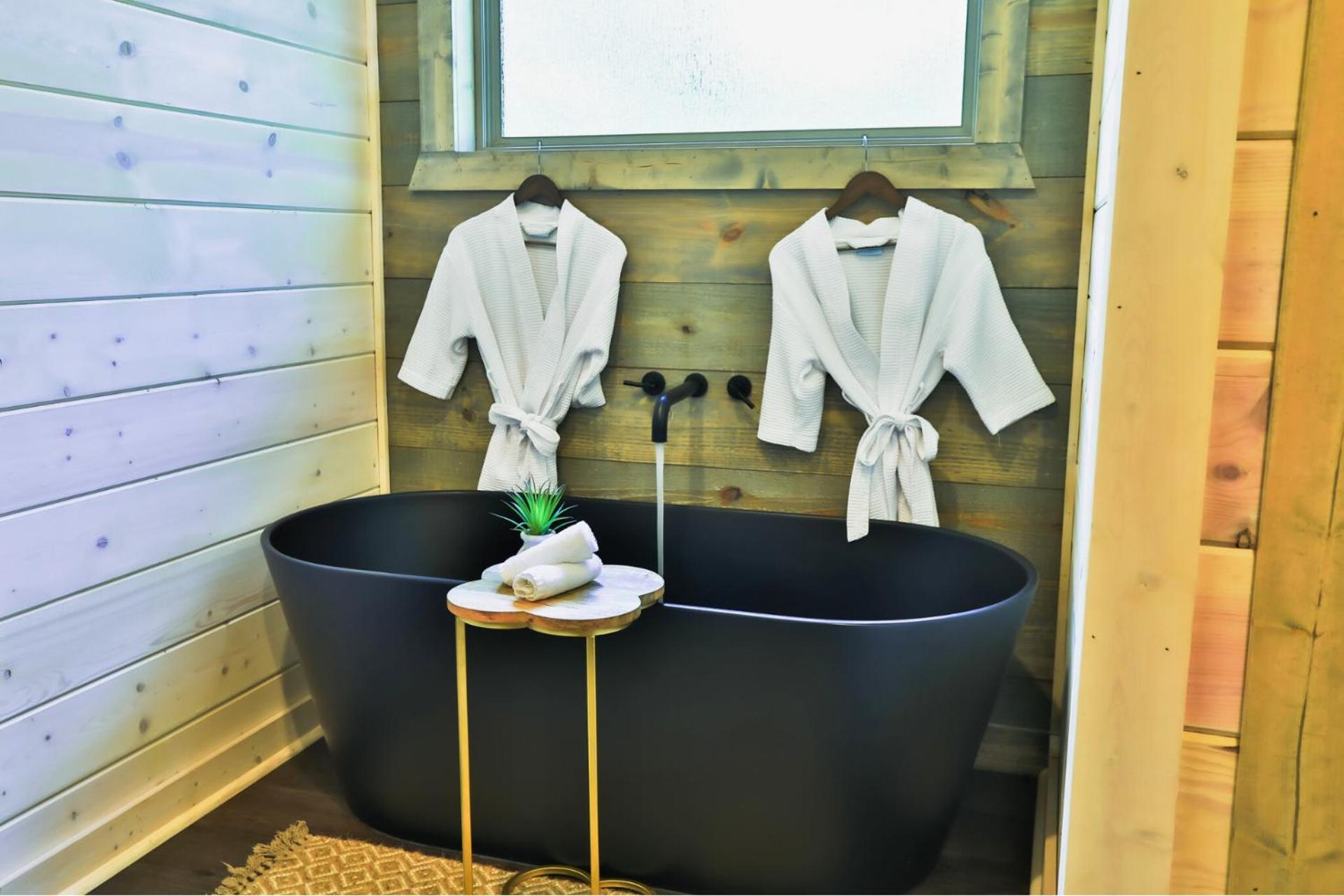 Lux,Hot Tub,Atv,Hiking,Pickleball,Firepit,Arcade ブロークン・ボウ エクステリア 写真